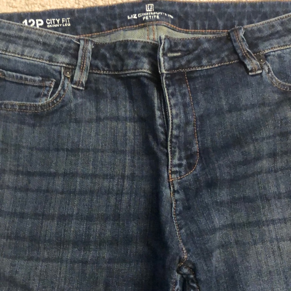 Liz Claiborne Petite jeans - Picture 2 of 3
